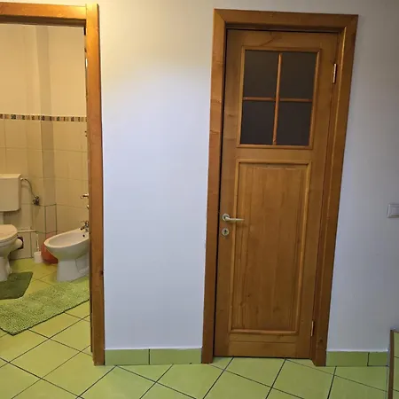 Ris 3 Filibiliu 12 3* Bukurešť